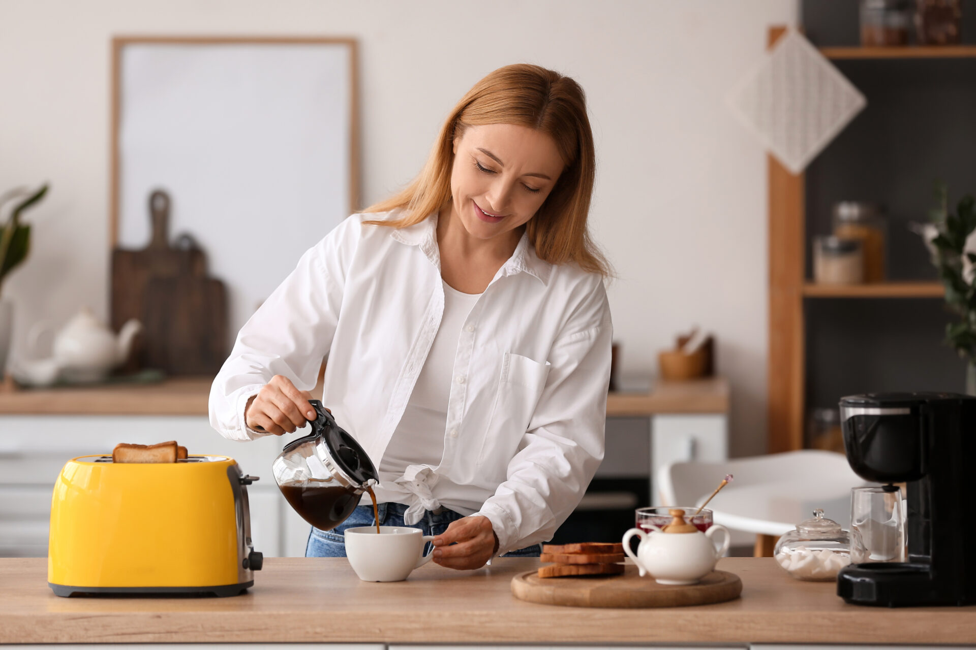 コーヒーと腸内環境のイメージ
